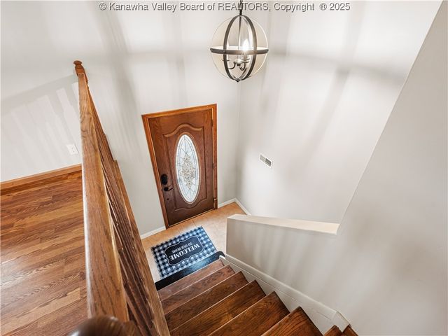 5222 Kel Dawn Circle, Cross Lanes, WV 25313