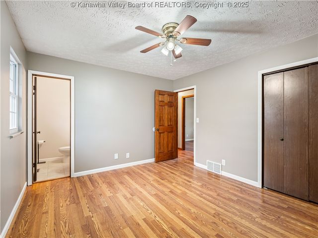 5222 Kel Dawn Circle, Cross Lanes, WV 25313