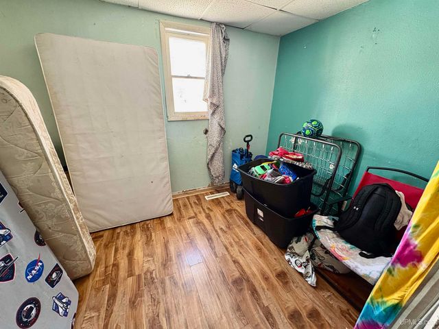 314 N 11th Street, Escanaba, MI 49829