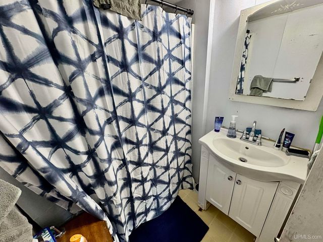 314 N 11th Street, Escanaba, MI 49829