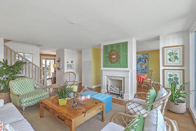 45 Wappoo Creek Place, Charleston, SC 29412