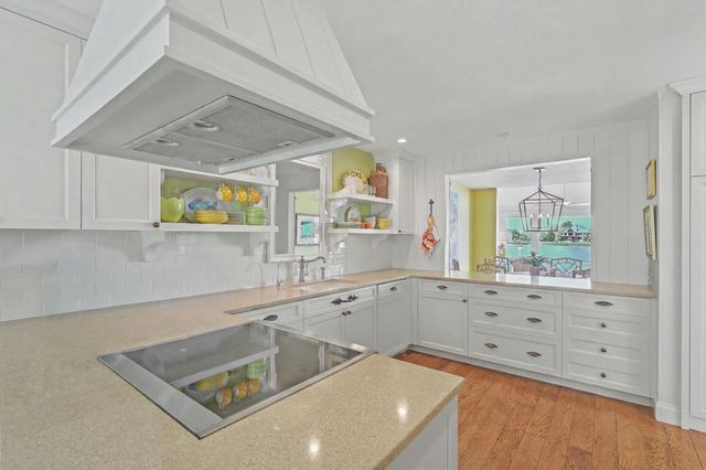 45 Wappoo Creek Place, Charleston, SC 29412