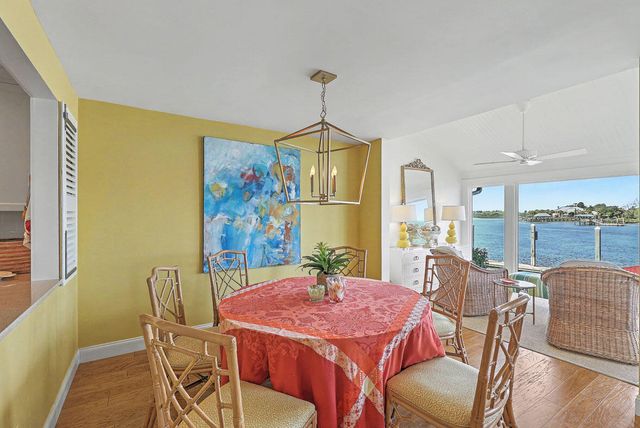 45 Wappoo Creek Place, Charleston, SC 29412