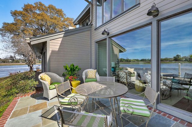 45 Wappoo Creek Place, Charleston, SC 29412