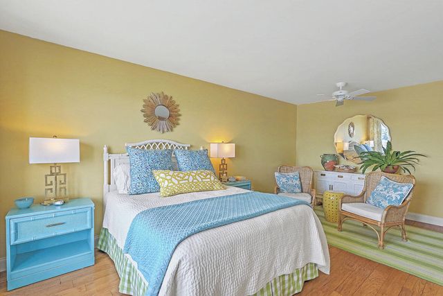 45 Wappoo Creek Place, Charleston, SC 29412