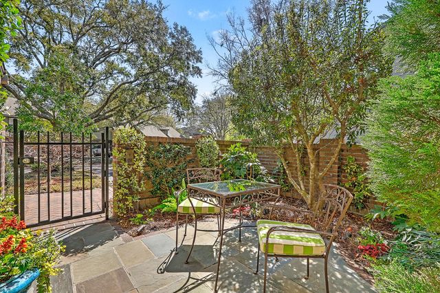 45 Wappoo Creek Place, Charleston, SC 29412