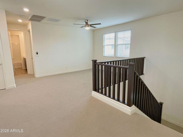17155 N 9th Place, Phoenix, AZ 85022