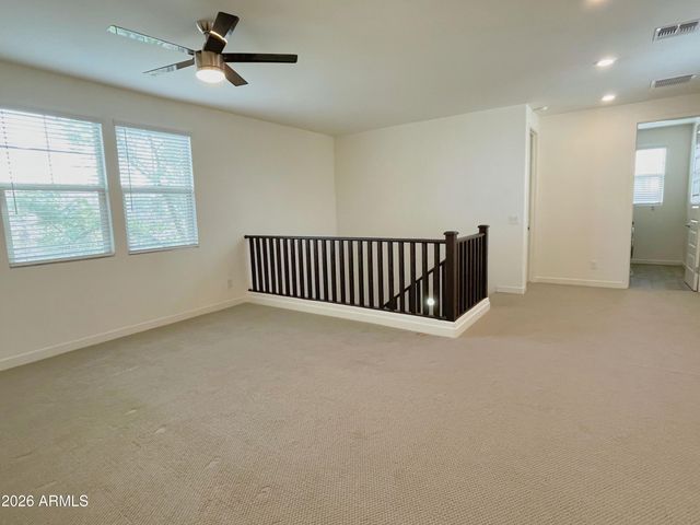 17155 N 9th Place, Phoenix, AZ 85022