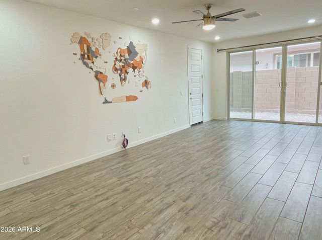 17155 N 9th Place, Phoenix, AZ 85022