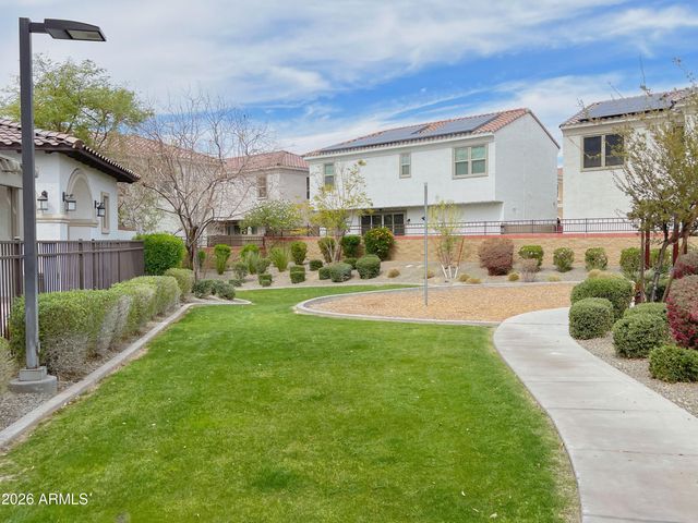 17155 N 9th Place, Phoenix, AZ 85022