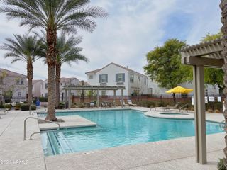 17155 N 9th Place, Phoenix, AZ 85022
