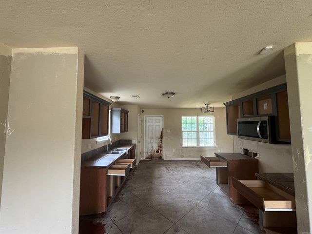 17 Villas Drive, Sherwood, AR 72120
