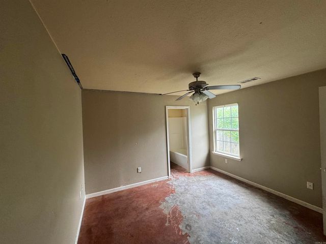 17 Villas Drive, Sherwood, AR 72120