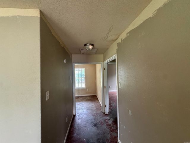 17 Villas Drive, Sherwood, AR 72120