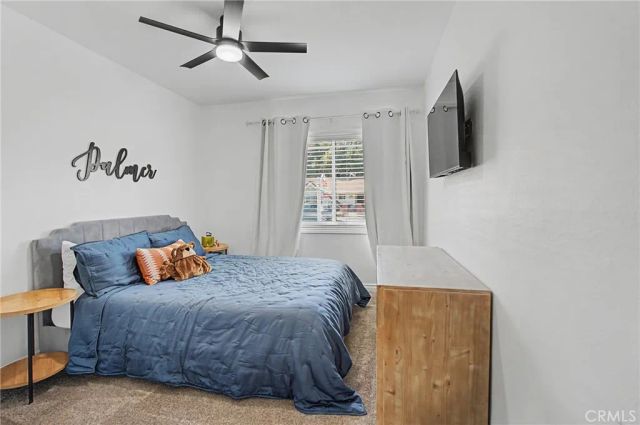 24348 Cross, Newhall, CA 91321