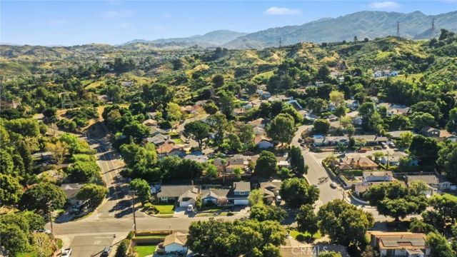 24348 Cross, Newhall, CA 91321