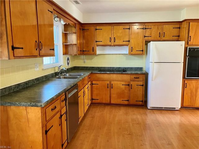 2536 Jasper CT, Norfolk, VA 23518