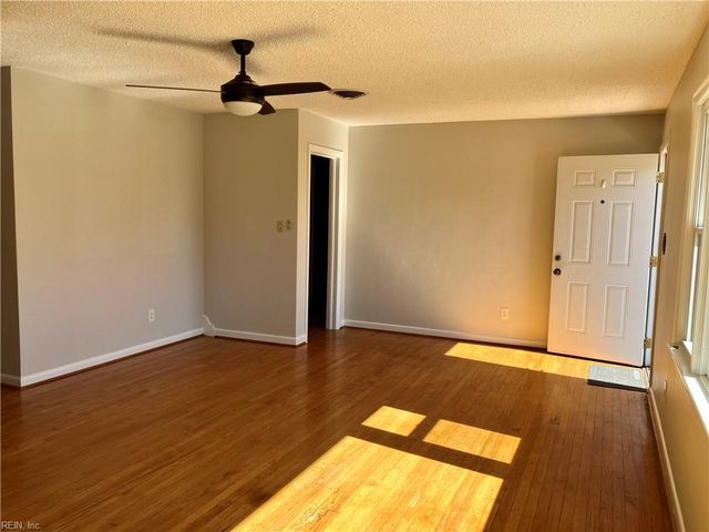 2536 Jasper CT, Norfolk, VA 23518