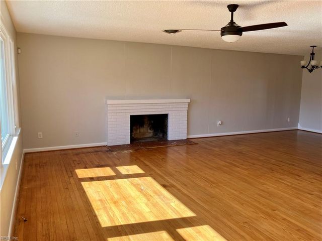 2536 Jasper CT, Norfolk, VA 23518