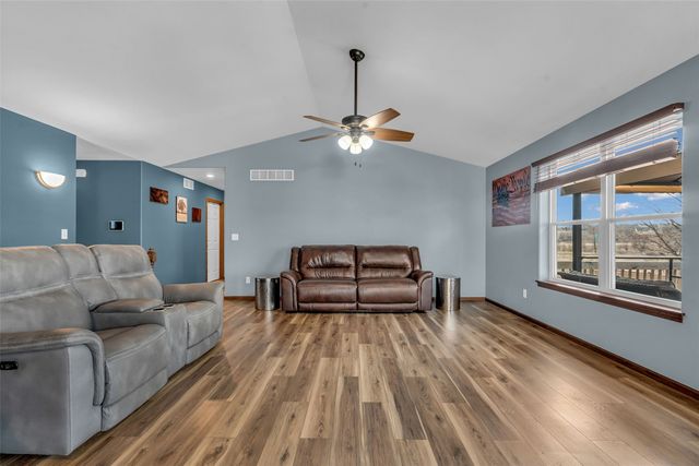 2900 Belle Street SW, Cedar Rapids, IA 52404