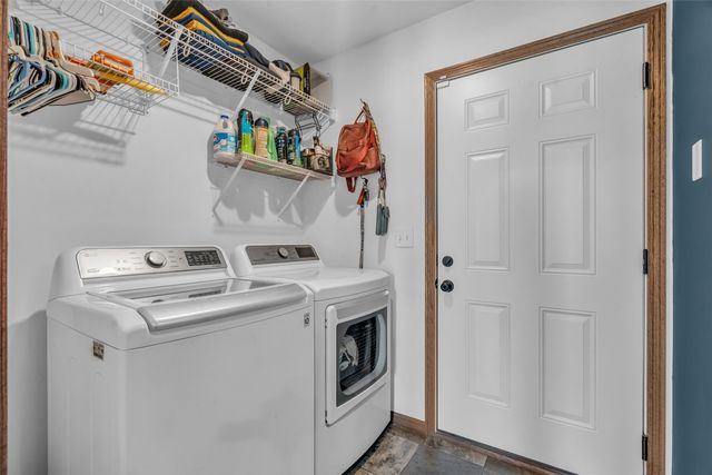 2900 Belle Street SW, Cedar Rapids, IA 52404