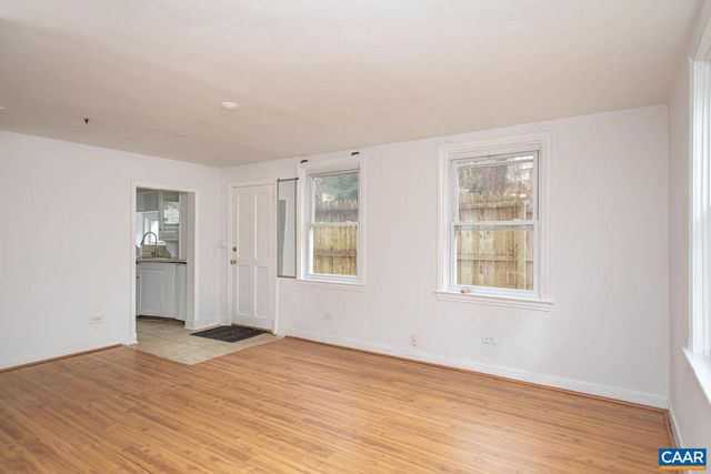 1421 CHERRY AVE, Charlottesville, VA 22903