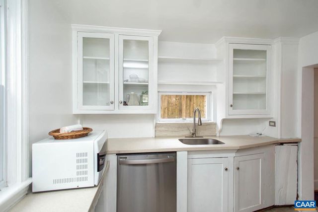 1421 CHERRY AVE, Charlottesville, VA 22903