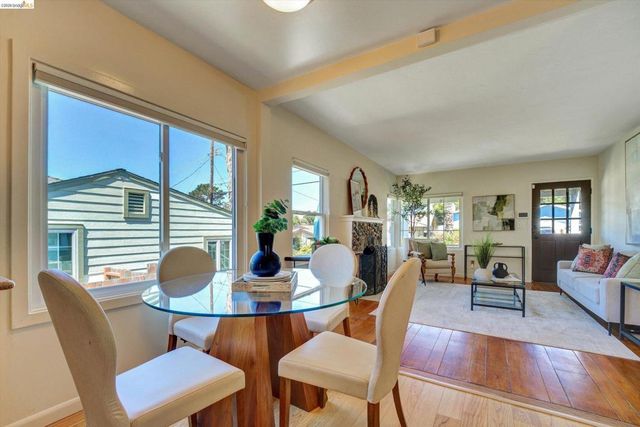 4080 Kuhnle Ave, Oakland, CA 94605