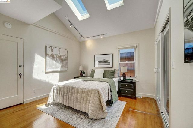 4080 Kuhnle Ave, Oakland, CA 94605