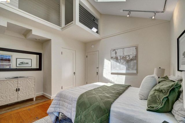 4080 Kuhnle Ave, Oakland, CA 94605