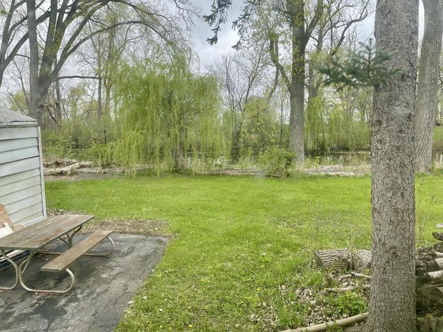 27328 113th STREET, Trevor, WI 53179