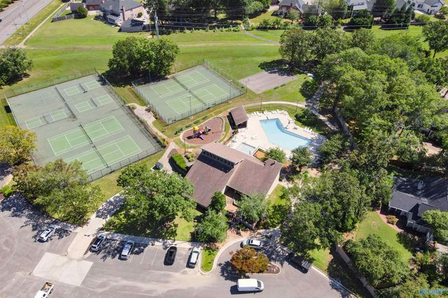 1509 Southampton Court, Decatur, AL 35601