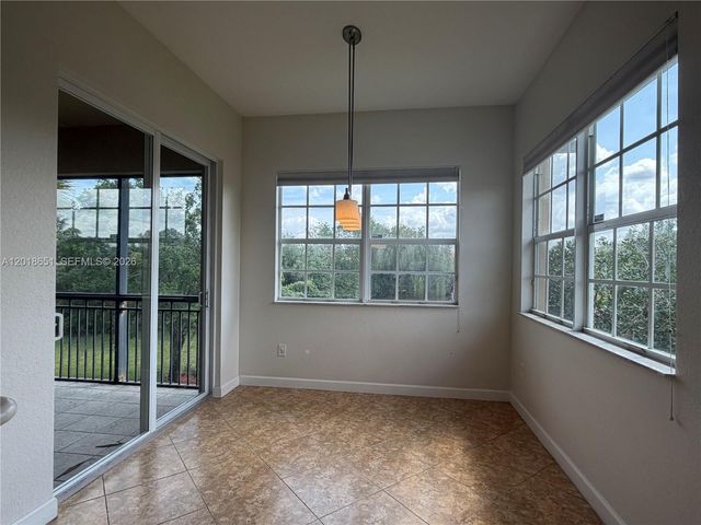 8344 NW 127th Ln 26-F, Parkland, FL 33076