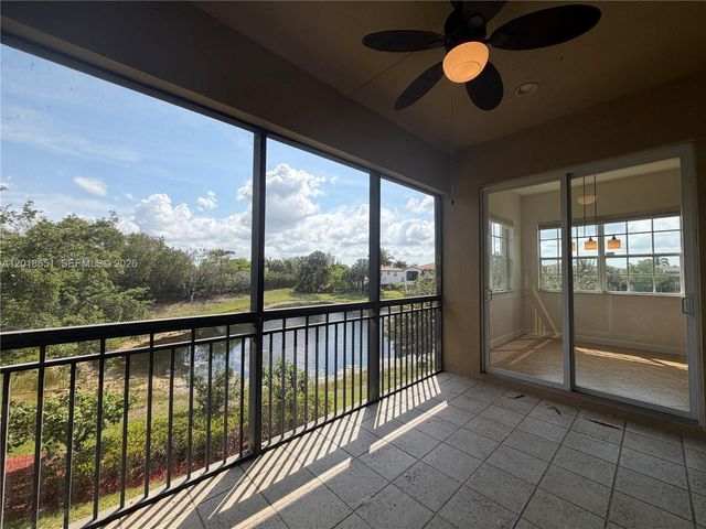 8344 NW 127th Ln 26-F, Parkland, FL 33076