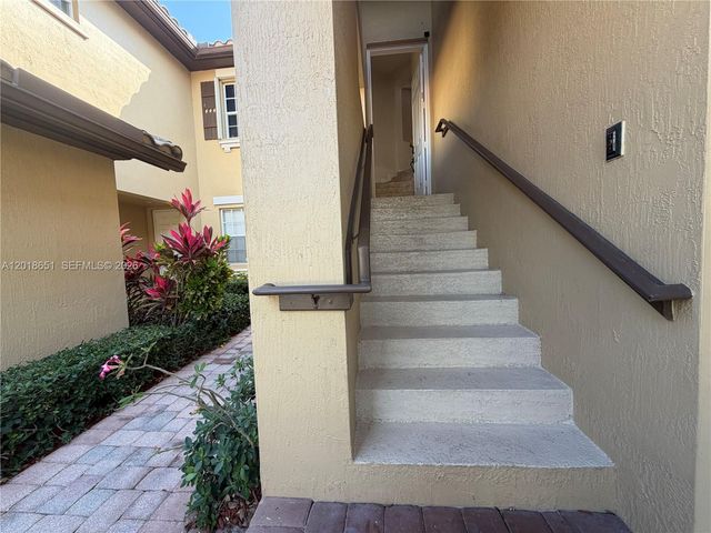 8344 NW 127th Ln 26-F, Parkland, FL 33076