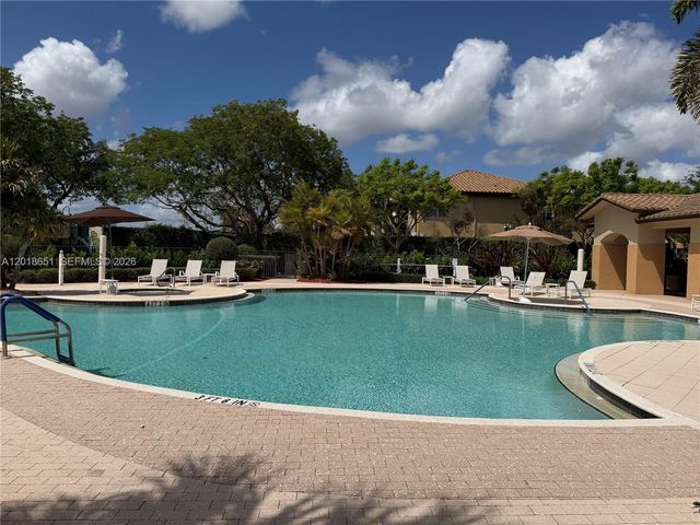 8344 NW 127th Ln 26-F, Parkland, FL 33076