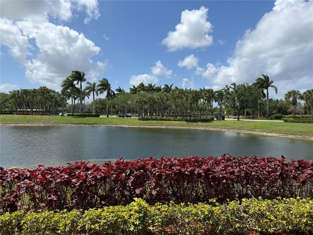 8344 NW 127th Ln 26-F, Parkland, FL 33076