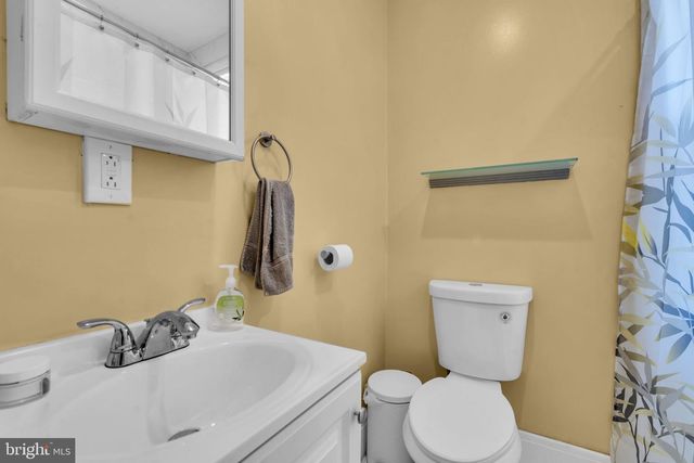 661 2ND ST, Trenton, NJ 08611