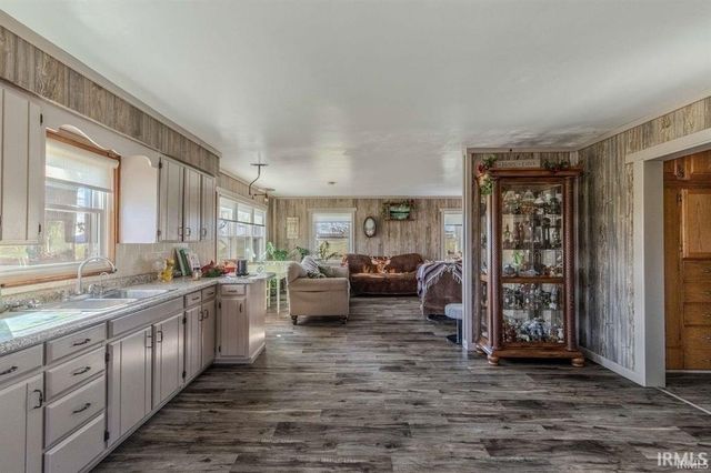 2145 W 050, Lagrange, IN 46761