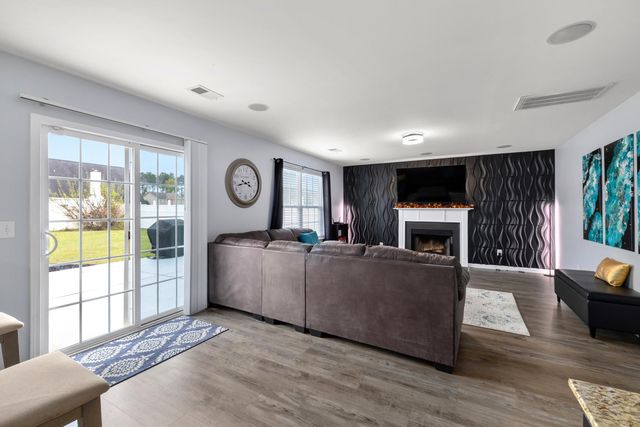 3204 Mitchum Lane, Sumter, SC 29154