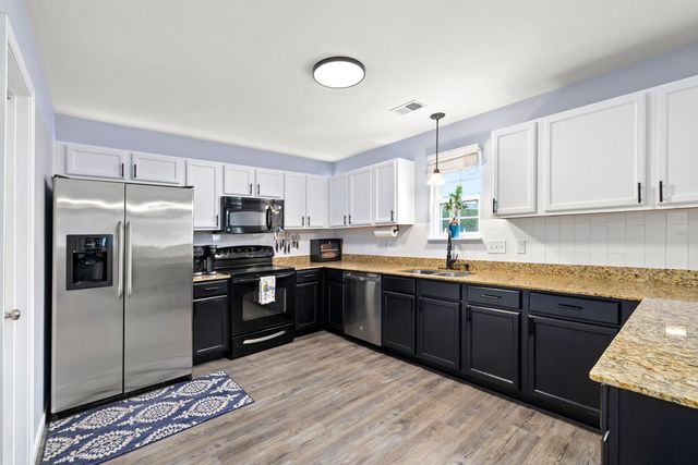 3204 Mitchum Lane, Sumter, SC 29154