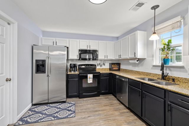 3204 Mitchum Lane, Sumter, SC 29154