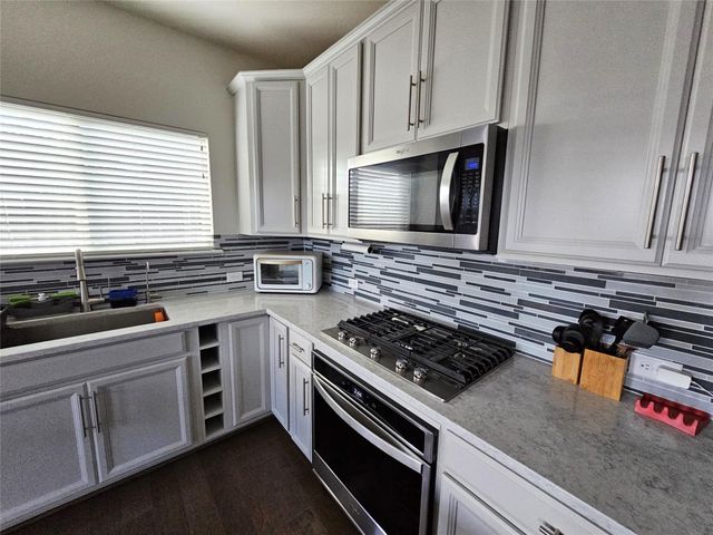 3234 Longleaf Meadows Drive, Houston, TX 77063
