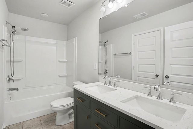 323 Empyrean Circle, Myrtle Beach, SC 29588