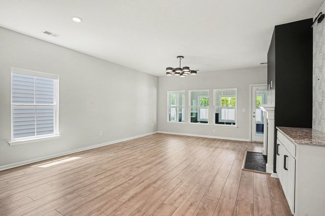 323 Empyrean Circle, Myrtle Beach, SC 29588