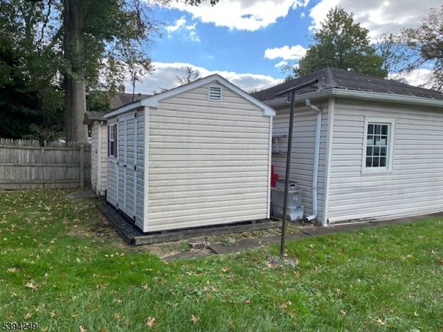 520 Winsor St, Bound Brook Boro, NJ 08805