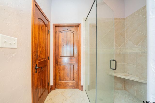 4721 Bobwhite Rd, Gilmer, TX 75645