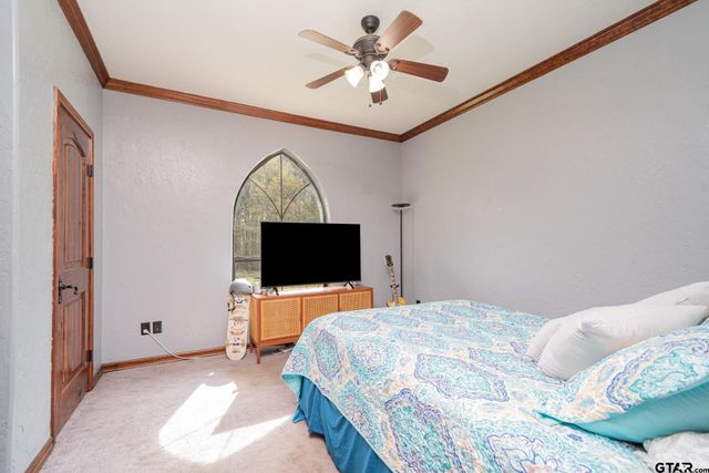 4721 Bobwhite Rd, Gilmer, TX 75645