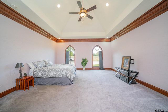 4721 Bobwhite Rd, Gilmer, TX 75645