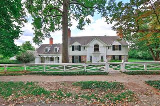 145 E Fountain Avenue, Glendale, OH 45246